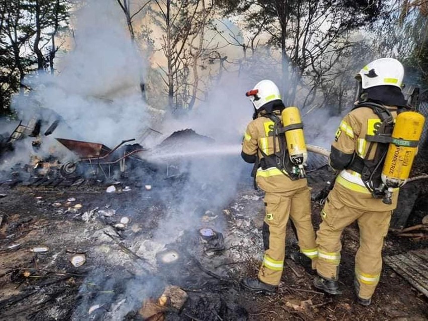 Pożar budynku gospodarczego w Dębniku w gminie Krzeszowice