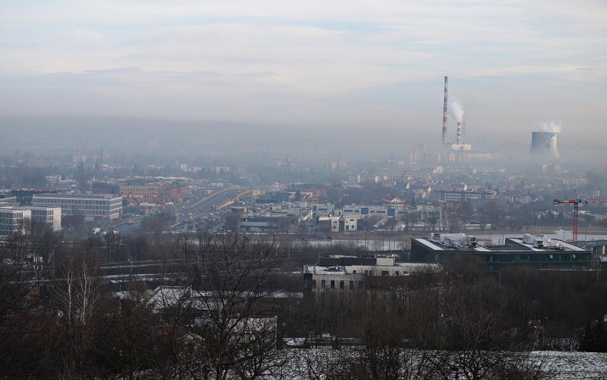 Smog powrócił do Krakowa i Małopolski [DANE] 