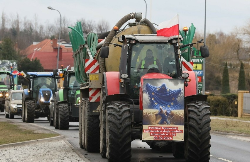 Rolnicy z całego regionu we wtorek zablokują traktorami...