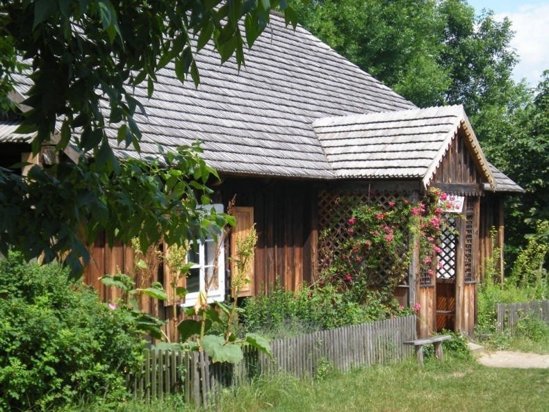 Wstępnych oględzin domu możemy dokonać sami. Jednak jeśli...