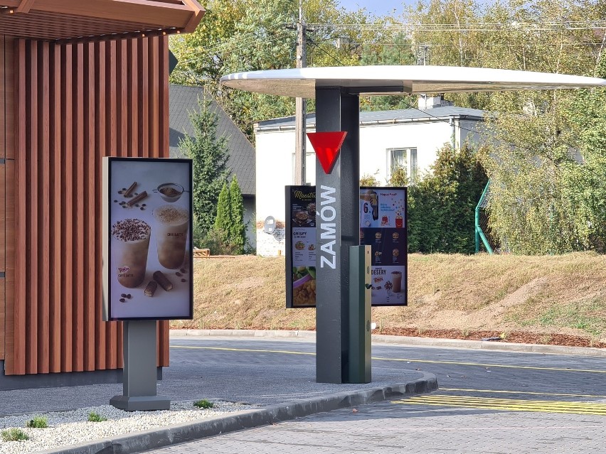 Właśnie otwarto szóstą restaurację sieci McDonald's w...