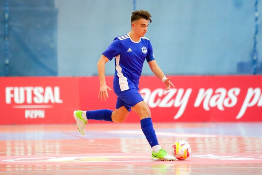 Futsal. Elmar Jędrzejów piąty w młodzieżowych mistrzostwach Polski