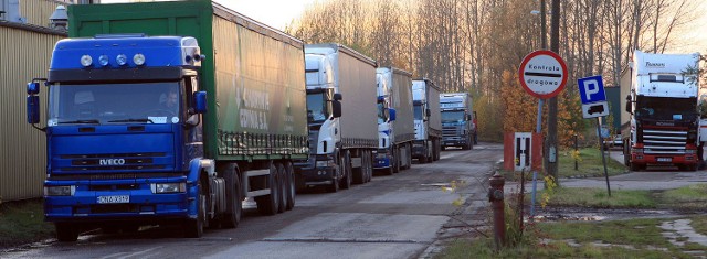 Spółka z Polic nie jest w stanie zapewnić nawozy każdemu kontrahentowi, bo ograniczyła produkcję. Dba przede wszystkim o największych odbiorców.