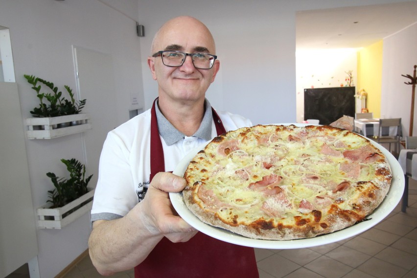 Przy ulicy Sandomierskiej 154 w Kielcach otwarto pizzerię Na...