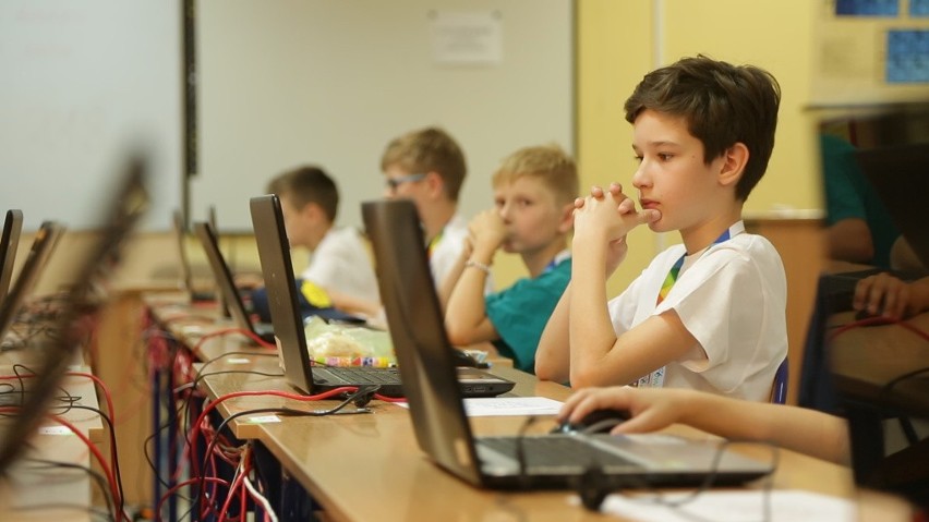Młodzi programiści zjechali do Zabierzowa z trzech krajów: Polski, Czech i Słowacji