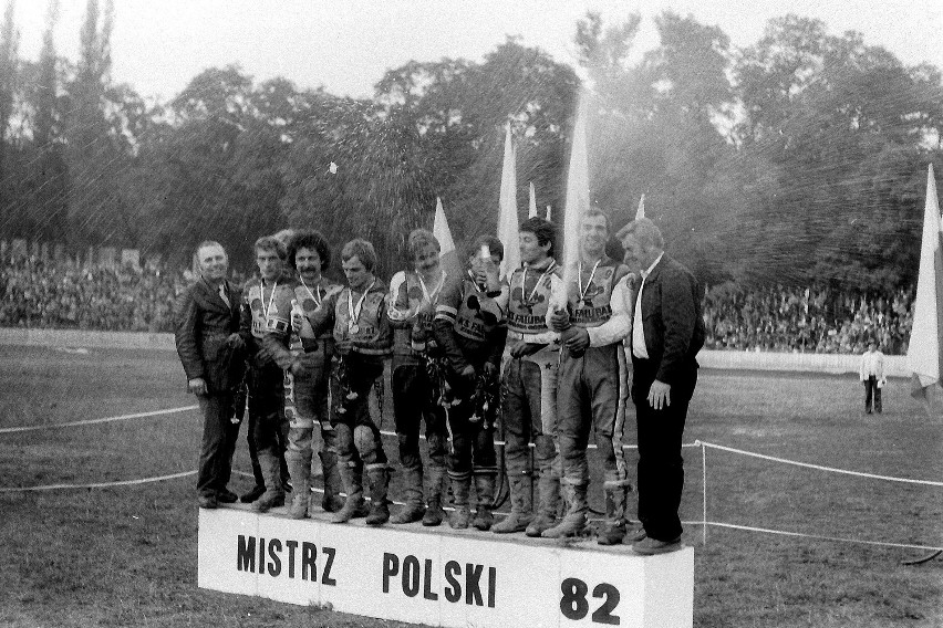 W 1982 roku Falubaz Zielona Góra znów pokazał wielką moc i...