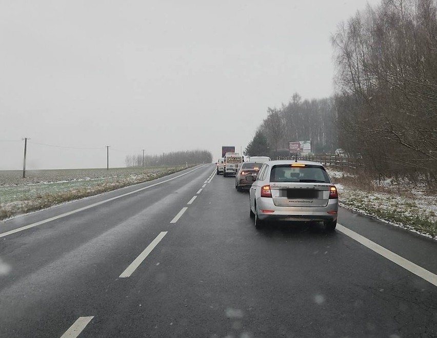 Wypadek na DK43 pod Kłobuckiem. Droga jest nieprzejezdna