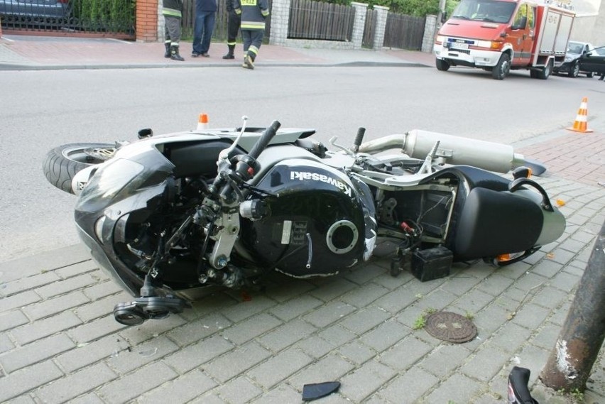 Motocykl miał od dwóch miesięcy. 19-latek zginął w wypadku (zdjęcia)