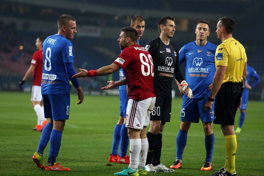 Wisła Kraków pokonała Bruk-Bet Termalikę Nieciecza 2:0