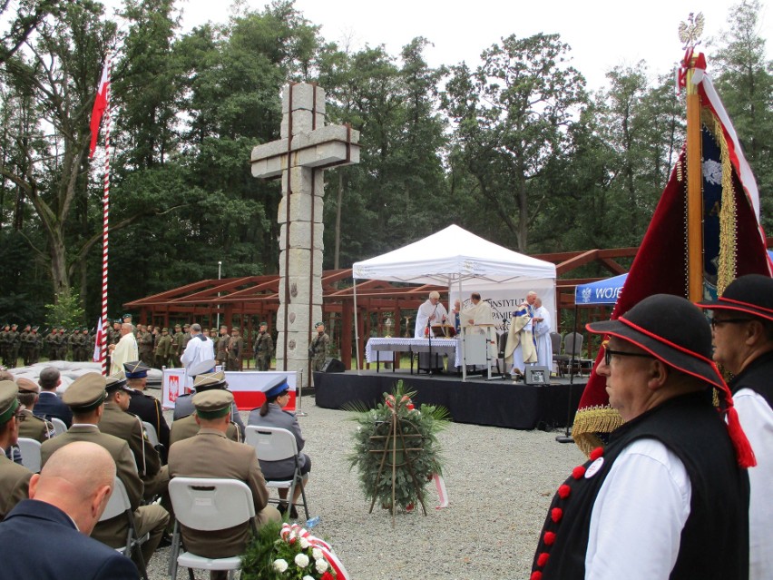 W Starym Grodkowie upamiętniono Żołnierzy Wyklętych wymordowanych 75 lat temu na Opolszczyźnie