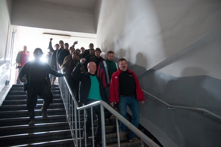 Górnicy KWK Kazimierz-Juliusz zakończyli podziemny protest