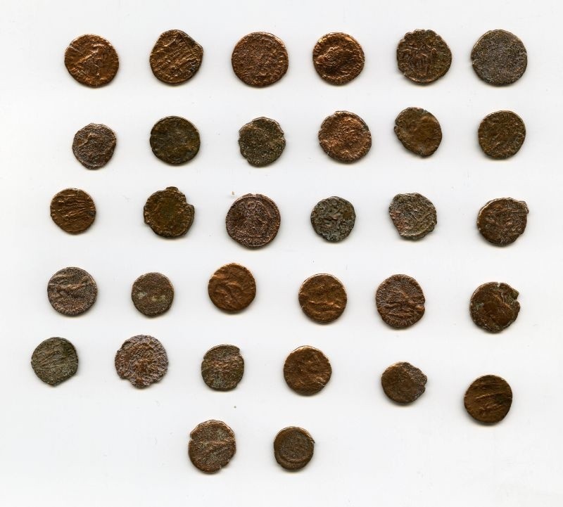 Szczecińska policja odzyskała 32 rzymskie monety. Posiadał...