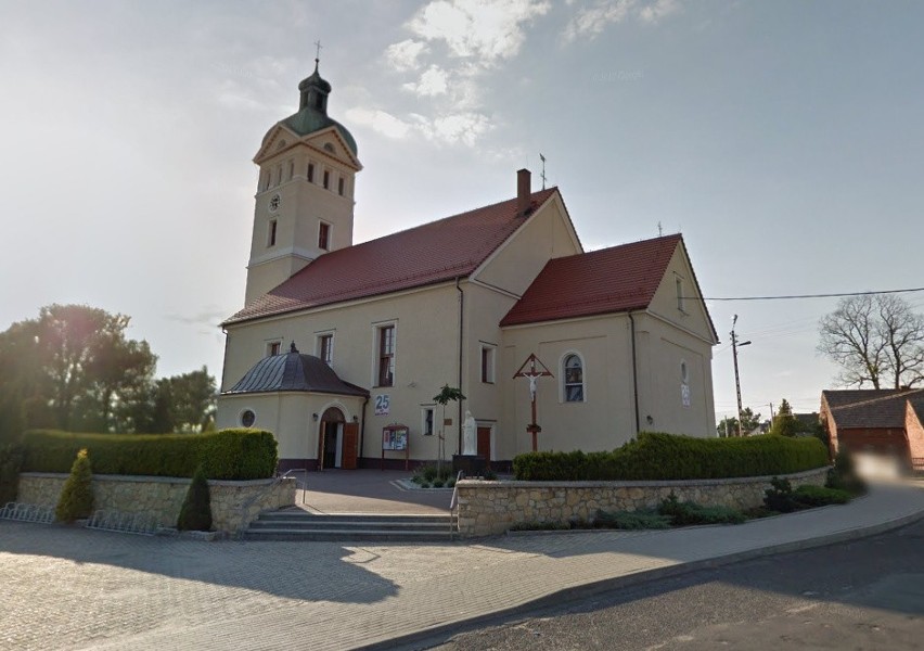 Tragedia w kościele w Jełowej. Podczas nabożeństwa zmarł 80-letni mężczyzna  | Nowa Trybuna Opolska