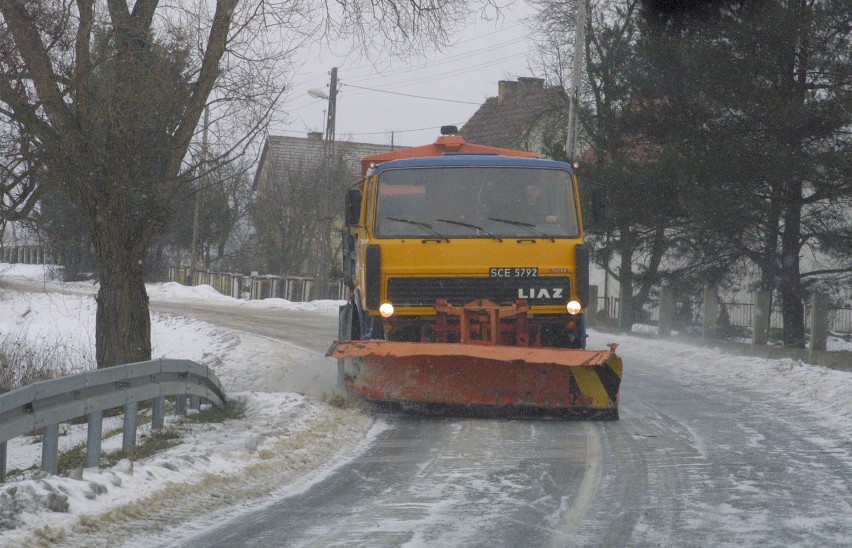 Najgorsza sytuacja panuje na drogach lokalnych. Mimo...