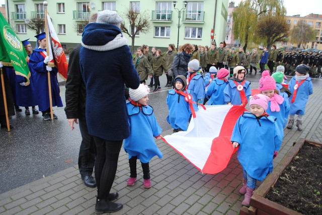 Tak w poprzednich latach świętowano w Golubiu-Dobrzyniu 11 listopada - odzyskanie przez Polskę niepodległości