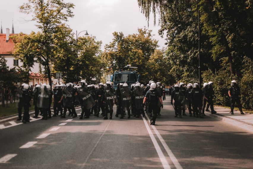 Białystok. Pierwszy Marsz Równości i kontrmanifestacje w obiektywie internauty [ZDJĘCIA]