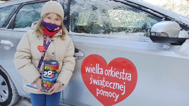 9-letnia Julia Zaręba to rekordzistka wśród wolontariuszy z powiatu grójeckiego. Kwestowała z Orkiestrą po raz trzeci.