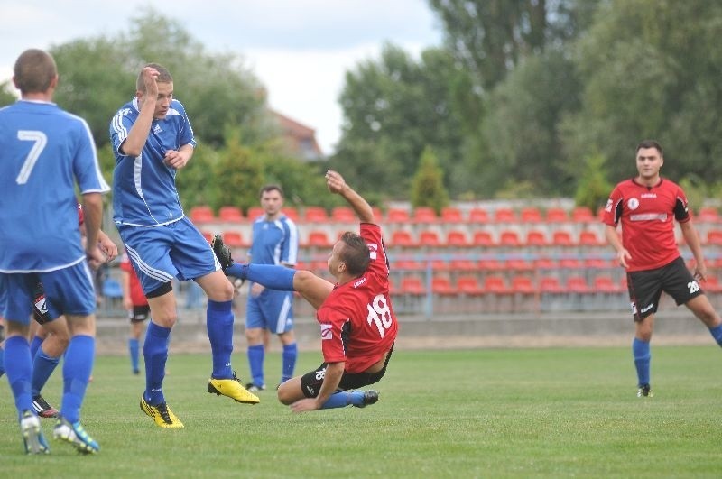 Celuloza Kostrzyn pokonała drużynę ze Słubic 4:2.