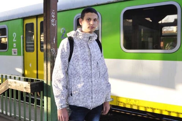 - To koleje są dla pasażerów, a nie odwrotnie, więc kolejarze przy układaniu rozkładów powinni brać pod uwagę sugestię pasażerów &#8211; uważa Kamil Węgrzynowski z Pionek.