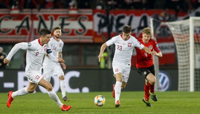 Krzysztof Piątek i Robert Lewandowski na podium klasyfikacji Złotego Buta