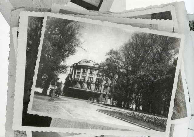 Hotel Ritz był jednym z najbardziej rozpoznawalnych budynków w Białymstoku. Został podpalony przez wycofujących się Niemców w 1944 roku.