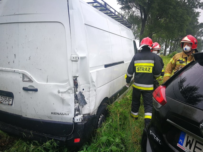 Groźny wypadek na drodze nr 8 Wrocław - Kłodzko (ZDJĘCIA)
