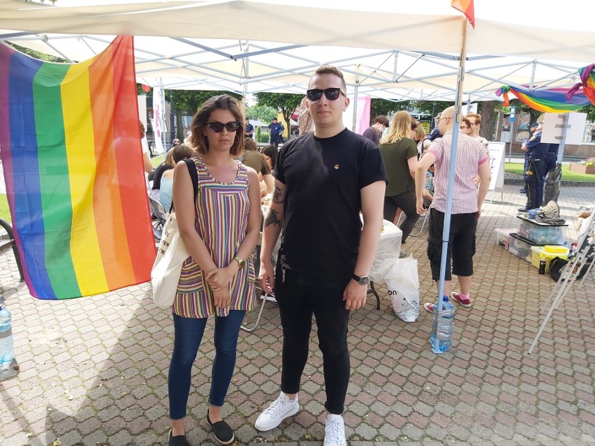 Kram LGBT w Rypinie przyciągnął mieszkańców [zobacz zdjęcia]