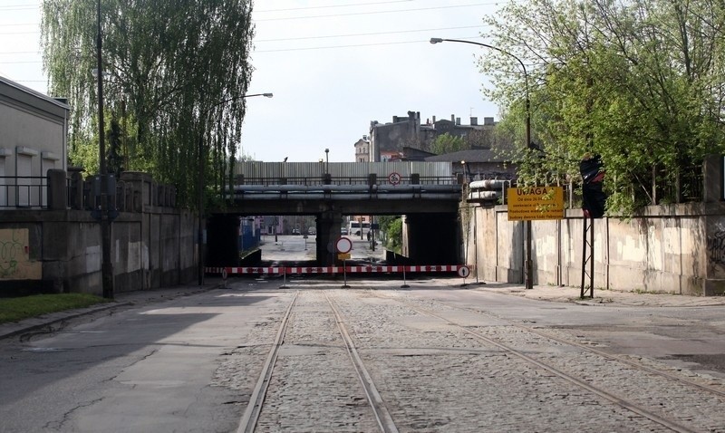 Ul. Tramwajowa w Łodzi już zamknięta. 16 miesięcy objazdów