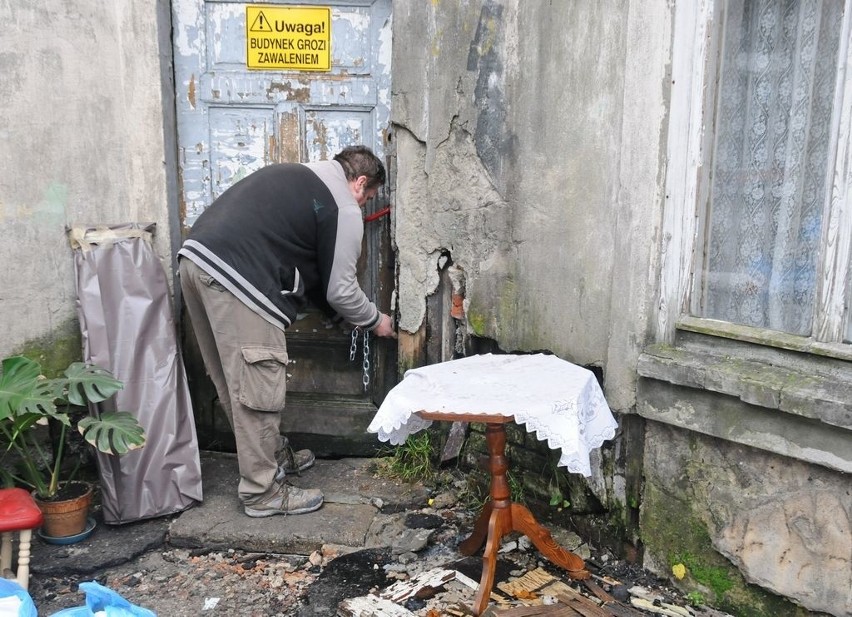 Dach nad głową straciło 8 rodzin. Dla dwóch z nich znalazły...