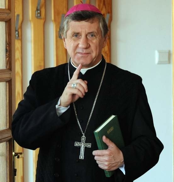 Arcybiskup Andrzej Dzięga