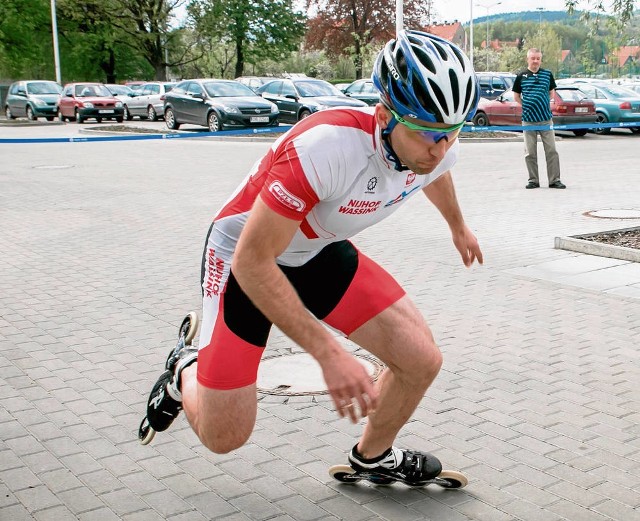 Tak trenuje latem mistrz olimpijski w łyżwiarstwie szybkim