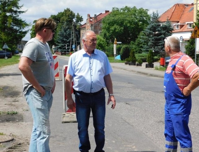 Ruszył remont drogi w Szczańcu