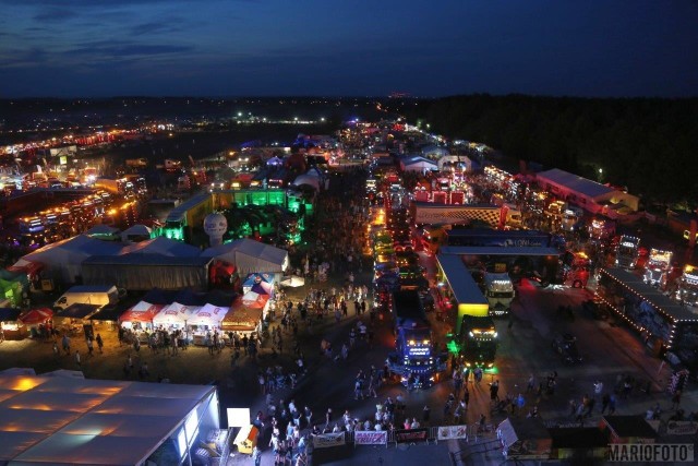 Master Truck 2019. Nocny pokaz świateł Master Truck of Light