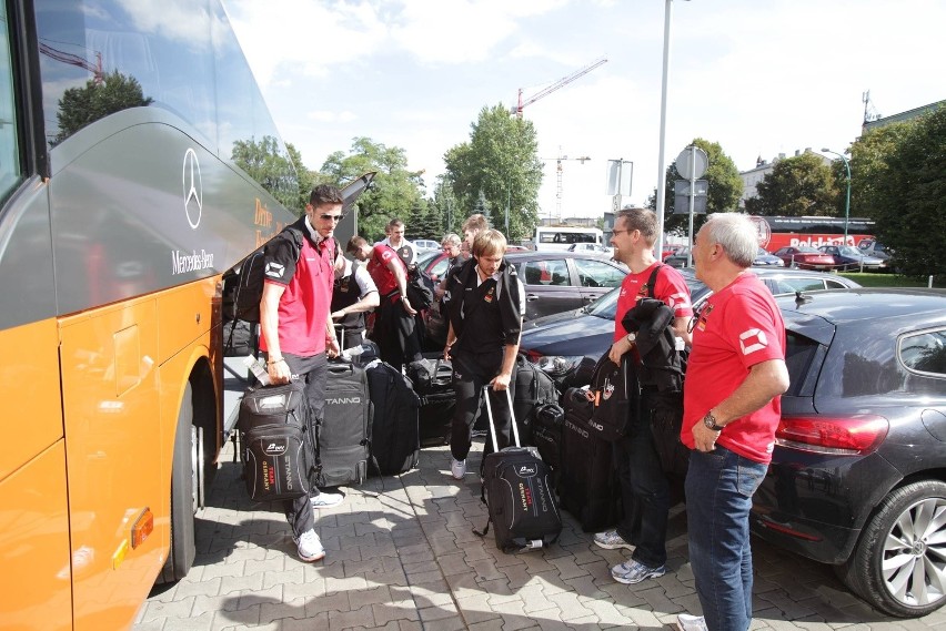 FIVB Mistrzostwa Świata w siatkówce 2014: Niemcy i Finowie w hotelu [ZDJĘCIA]