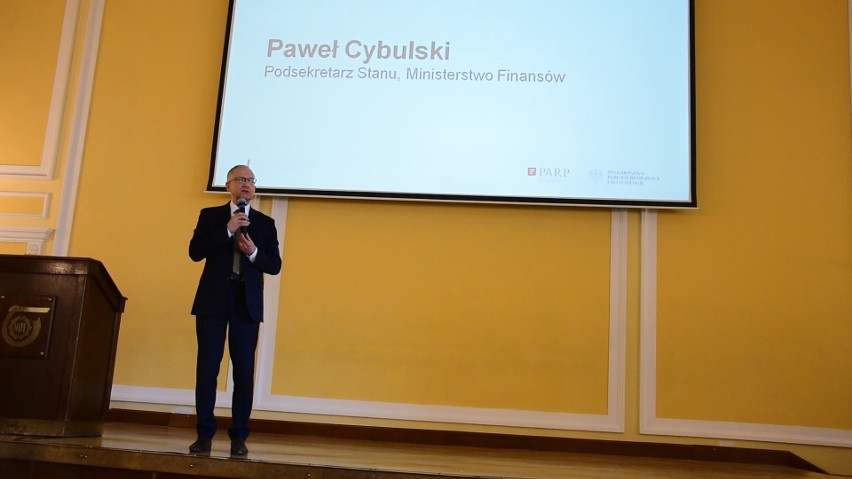 MPiT i PARP zapraszają na konferencje dla przedsiębiorców,...