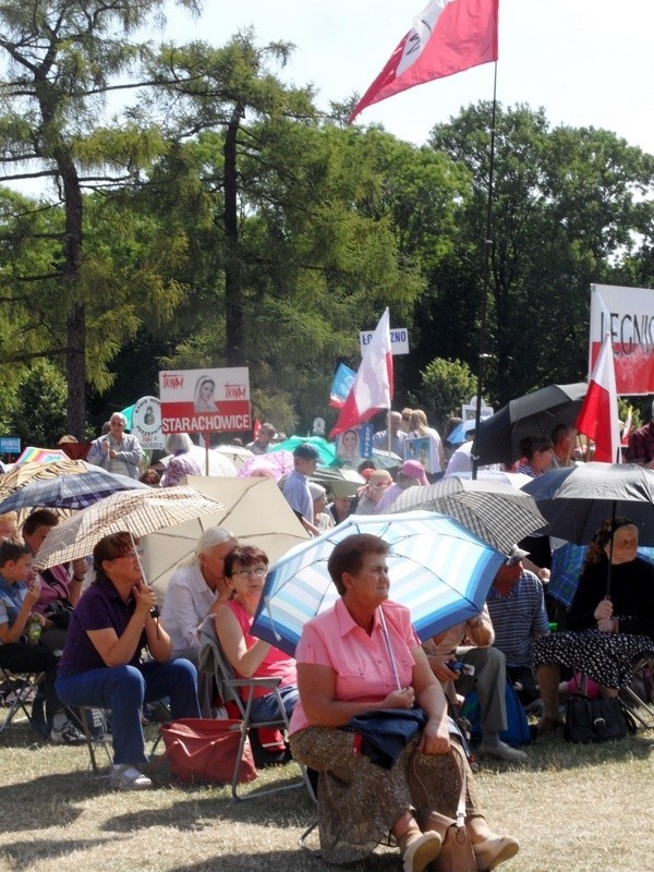 Pielgrzymka Radia Maryja: Słuchacze Radia Maryja przybyli na...