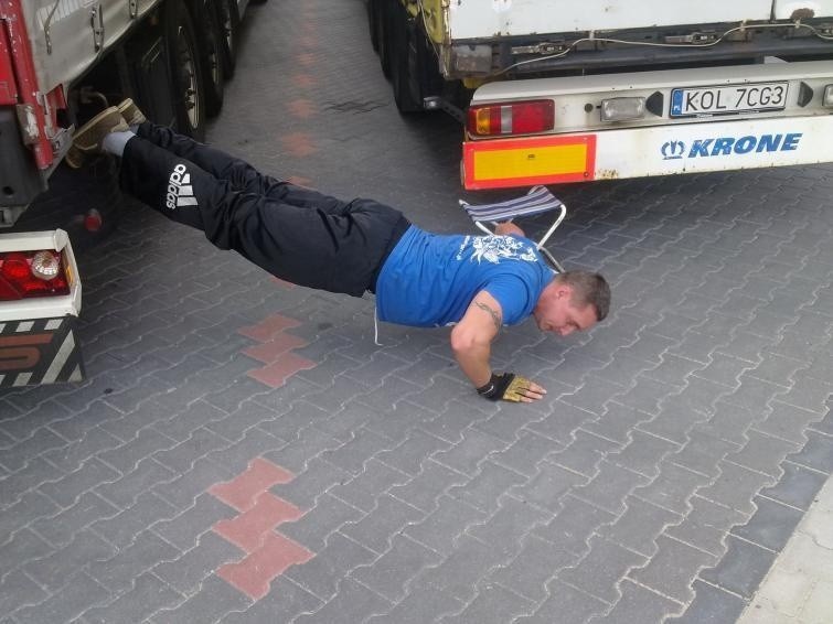 Marcin Woźniak, kierowca ciężarówki, który dba o formę