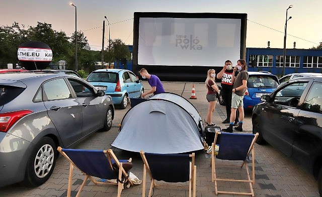 Kino samochodowe wystartuje 17 lipca przy ul. Rozalii 1.