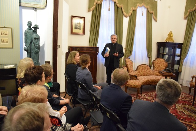 Muzeum Prusa po ponad 50 latach w Pałacu Małachowskich przeprowadziło się do budynku dawnej Ochronki