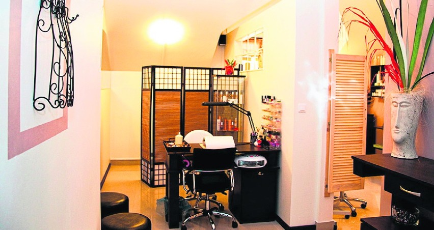 Salon kosmetyczny – Studio Urody „Nova”, Małogoszcz, Plac...