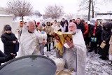 Cerkiew prawosławna obchodzi Święto Chrztu Pańskiego. Prawosławni wzięli udział w obrzędzie Wielkiego Poświęcenia Wody [ZDJĘCIA]