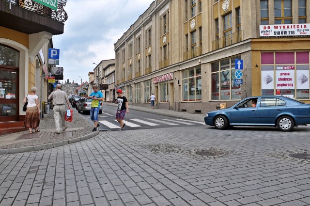 Dzisiaj prace rozpoczną się na połowie szerokości ulicy, ale druga też będzie zamknięta. Drogowcy złożą tam swoje materiały.