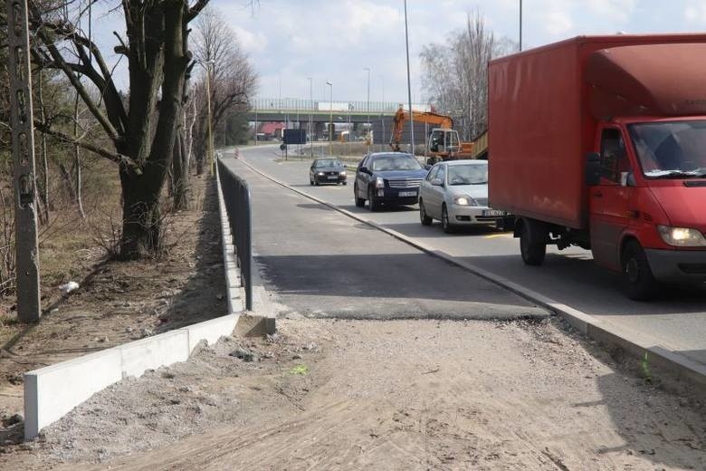 Remonty na łódzkich ulicach. Ulica Rokicińska - postęp prac, utrudnienia w ruchu, terminy