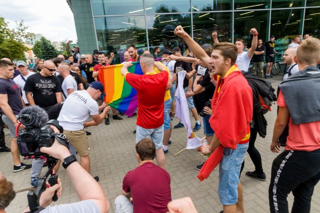 I Marsz Równości w Białymstoku i kontrmanifestacje