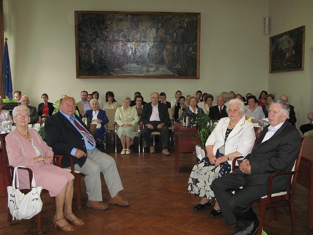 Janina i Stanisław Andrzejewscy ze Żnina oraz Romana i Zygmunt Fijołek z Podgórzyna to jubilaci, którzy razem przeżyli pół wieku.