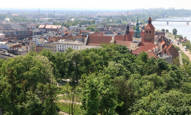 TERMINY I GODZINY UDOSTĘPNIANIA TERENU GÓRY ZAMKOWEJ I WIEŻY „KLIMEK”: w okresie: od 1 kwietnia do 30 września. WSTĘP BEZPŁATNY, BEZ ZAPISÓW przez cały tydzień od godz. 9 do godz. 20.WIDEO. Warsztaty kreatywne dla dzieci pod wieżą Klimek w maju 2017 r. 