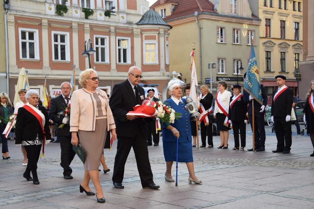 Uroczystości w Opolu przypominające o napaści ZSRR na Polskę we wrześniu 1939 r.