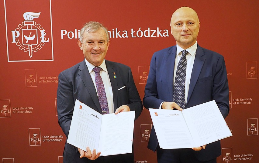 Dokument o współpracy podpisali  prof. Krzysztof Jóźwik,...
