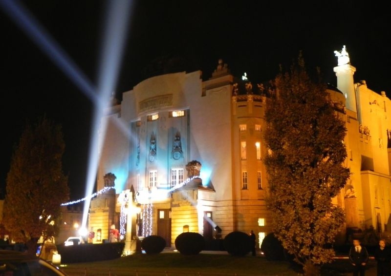 Teatr Miejski ma ponad 100 lat. Na gale otwarcia 21. Cottbus...