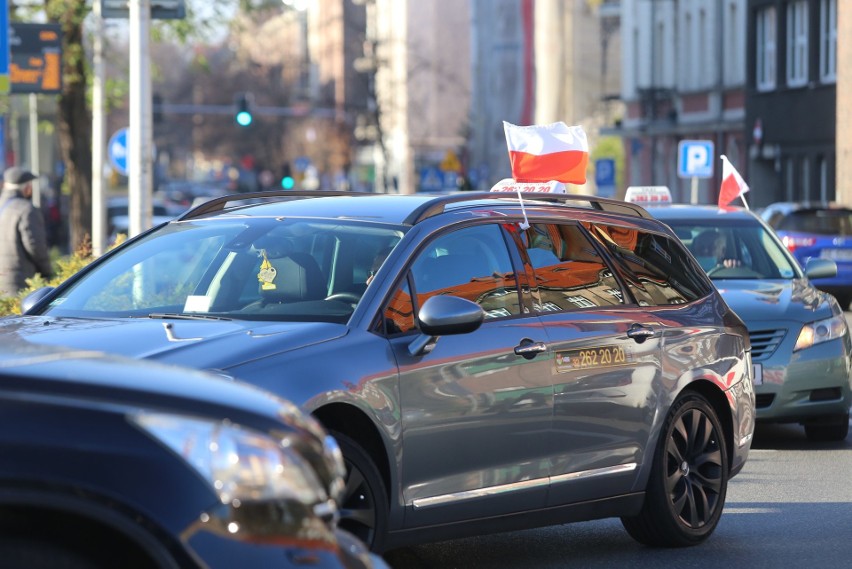 Taksówkarze złożyli petycję w Urzędzie Wojewódzkim. Domagają...